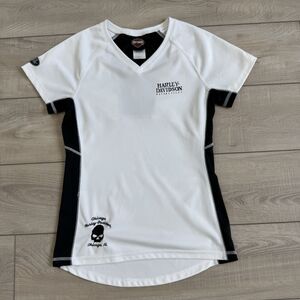 Harley-Davidson Chicago IL Women’s Performance Tee White Black Athletic Shirt, M